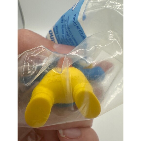 1993 McDonald’s Mickey & Friends EPCOT Chip in China Toy Sealed - Picture 5 of 9